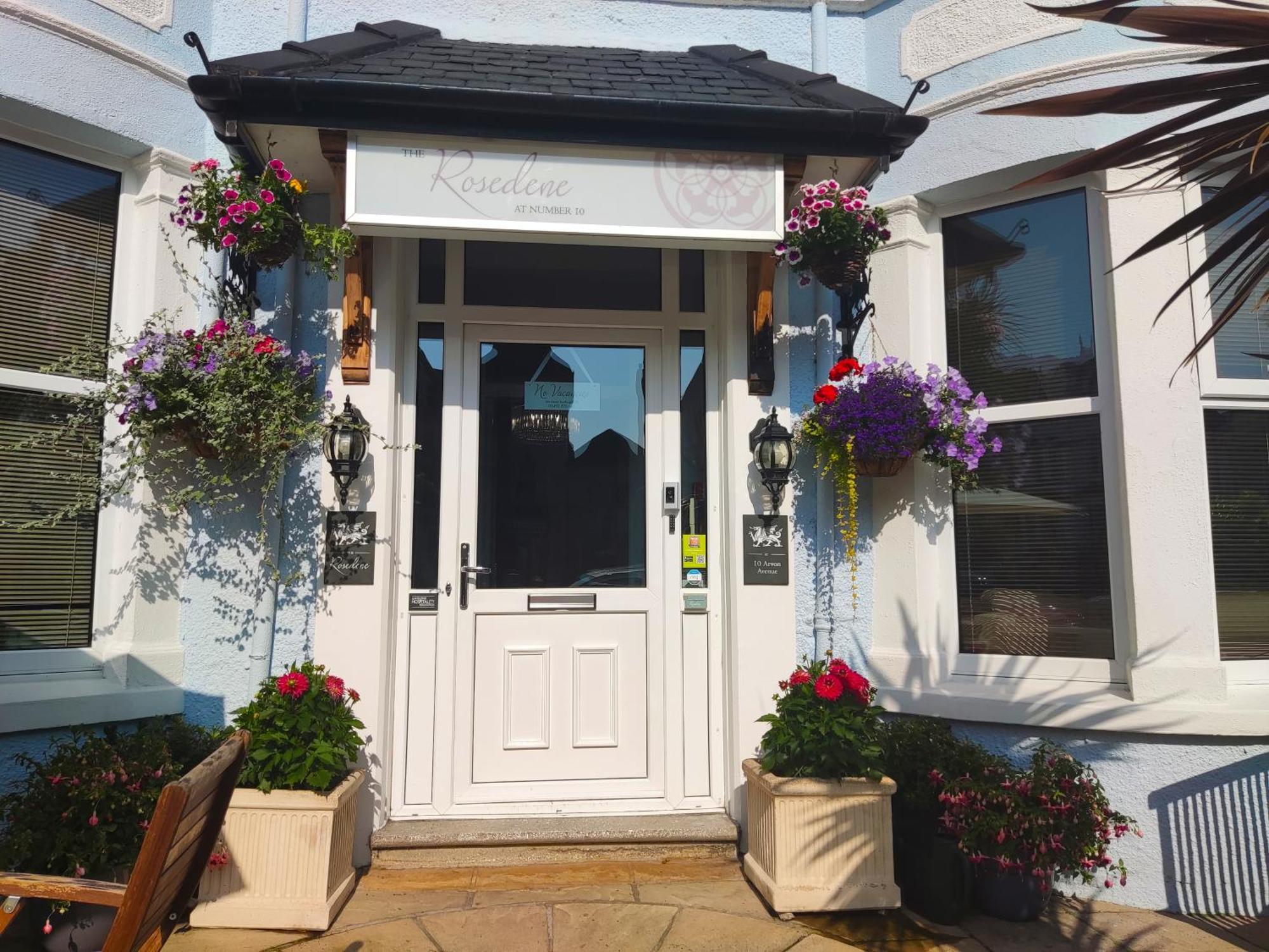 The Rosedene Hotel Ландъндо Екстериор снимка